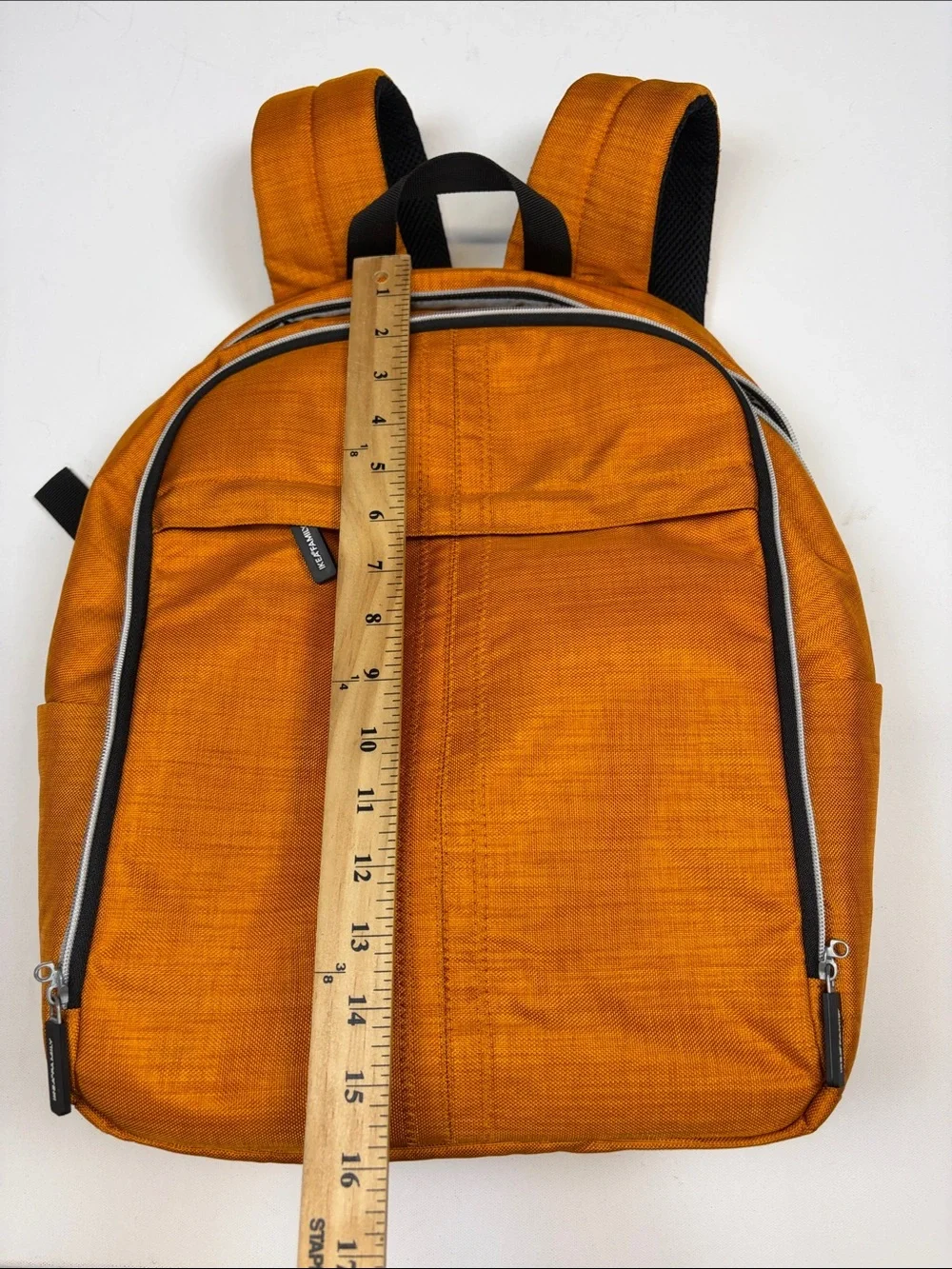 IKEA FAMILY UPPTACKA ORANGE BACKPACK LAPTOP TRAVEL BAG 002.364.56 RARE